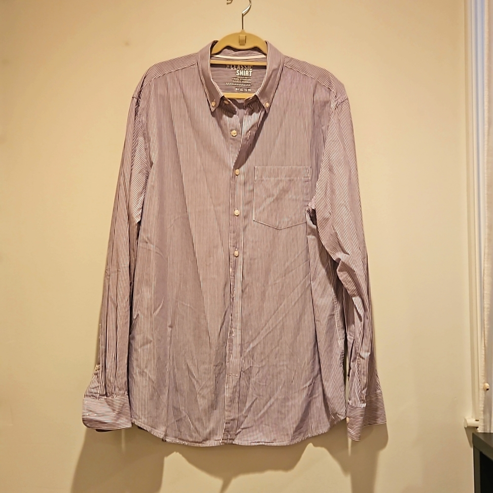 Old Navy The Classic Shirt